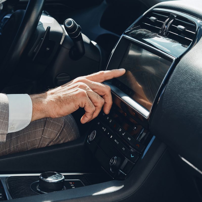 conciergerie-Lyon-6-chauffeur-privé-lyon-berline-de-luxe